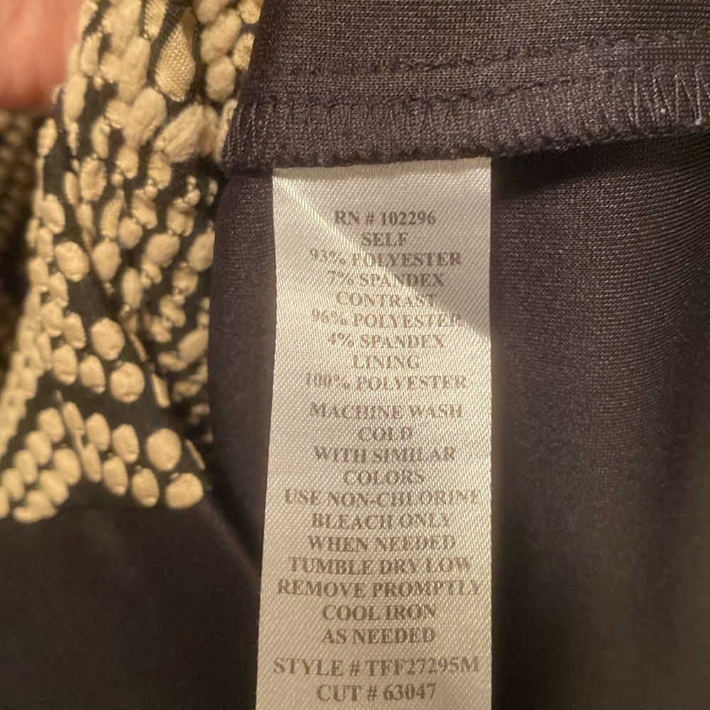 NWOT Connected Apparel Black/Tan Dress…size 6 - Picture 5 of 5